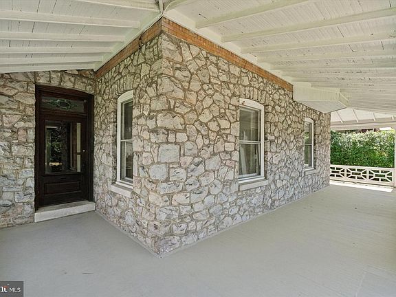 4th image of 75 Nutt Rd