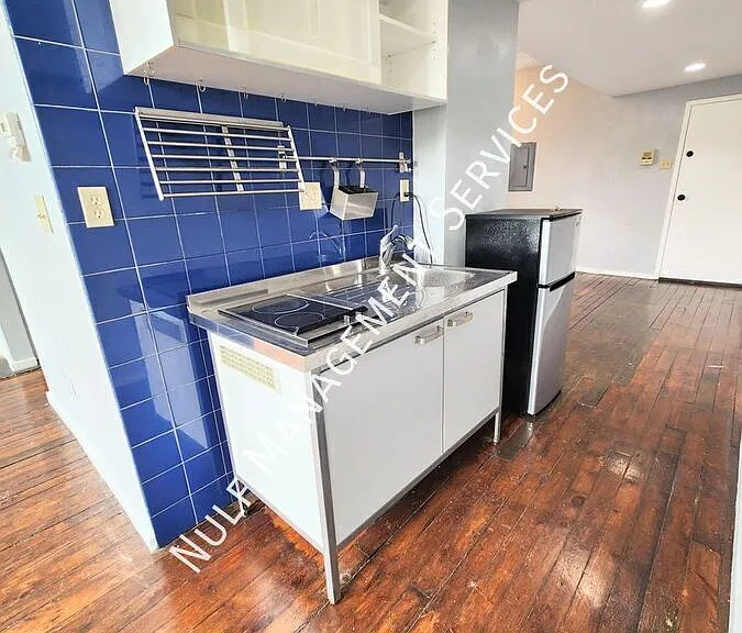 4901 Penn Ave #4 — Photo 2