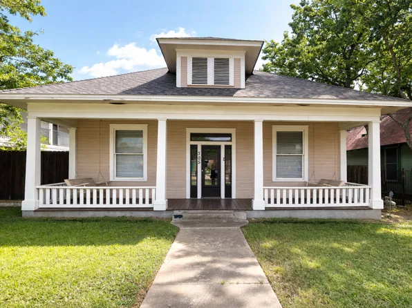 305 W 38th St, Austin, TX 78705