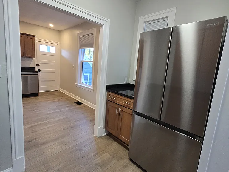4 Woodville Ter — Photo 5