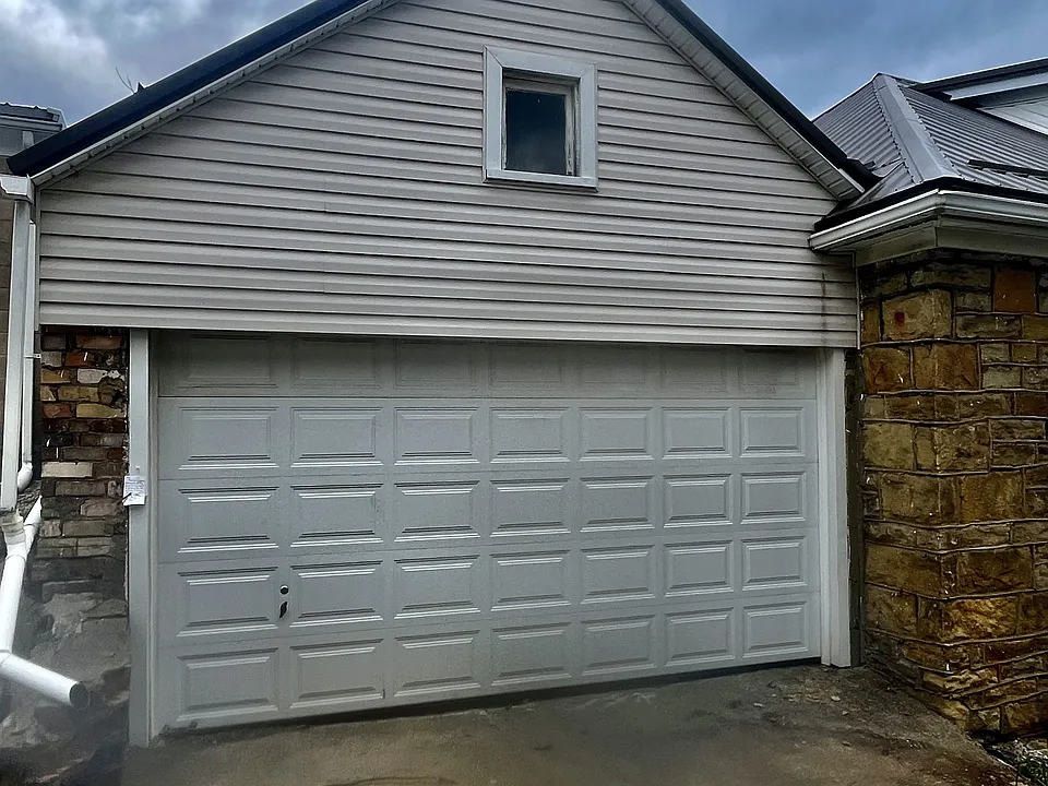 216 W. 2nd-GO/AO - Garage