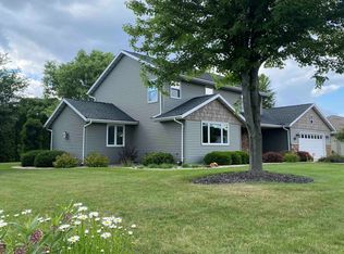 N9555 Onyx Ct, APPLETON, WI 54915