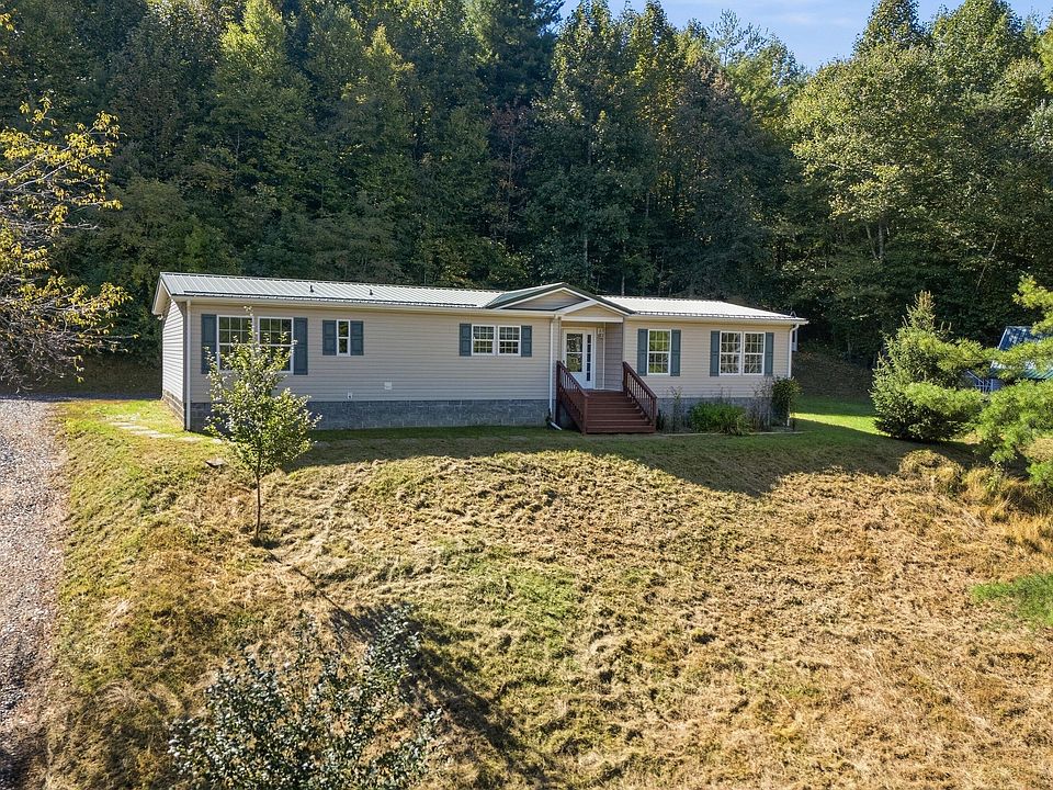 1st image of 9043 Copper Hill Rd NE