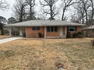 1001 Thompson St, Jacksonville, AR 72076