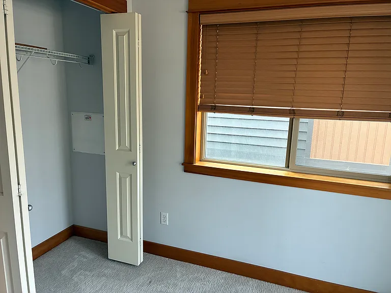 2nd bedroom/office
