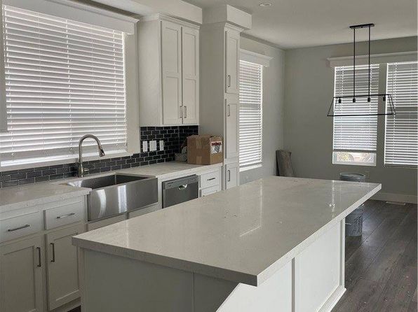 4095 Fruit St SPACE 607