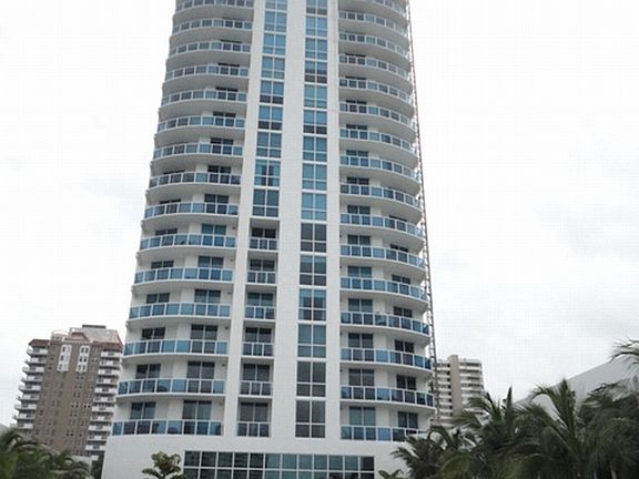 Building Intracoastal