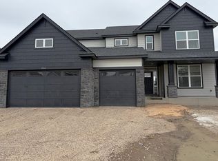 4964 Jansen Ave NE, Saint Michael, MN 55376