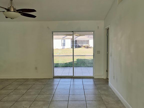 5th image of 2550 Blackbird Ln