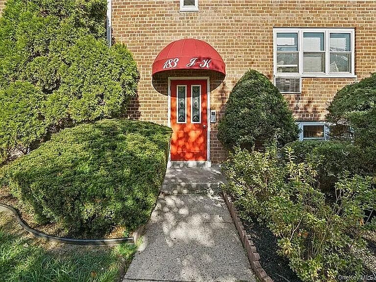 1st image of 183 Drake Avenue #1j
