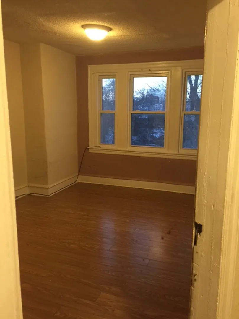 5410 Florence Ave. — Photo 3