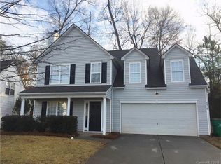 5318 Kiev Dr, Charlotte, NC 28216