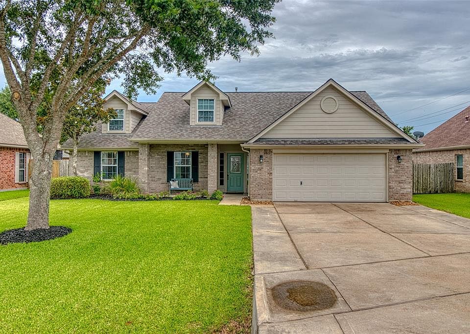 1st image of 3819 Candlewood Cir