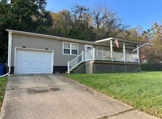 123 Lacy Patton Ln, Huntington, WV 25701