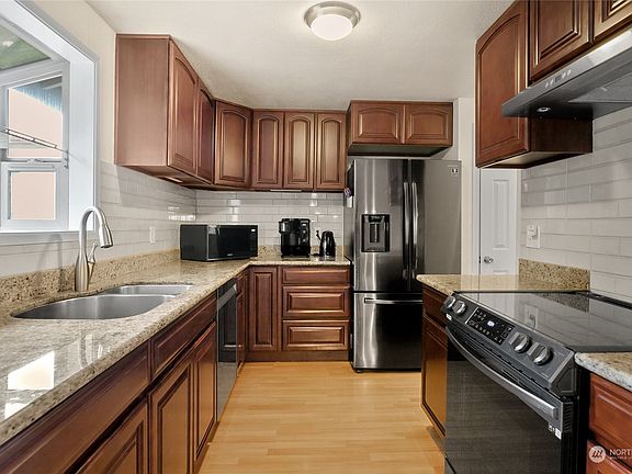 5th image of 8801 E E Street