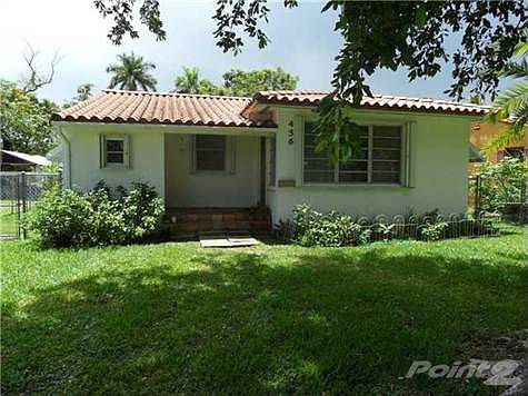 1st image of 456 De Leon Dr