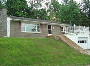554 E Lake Rd, Penn Yan, NY 14527