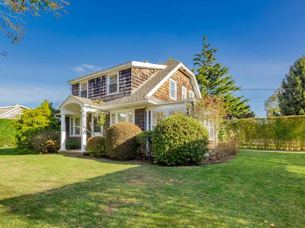210 Little Plains Rd, Southampton, NY 11968