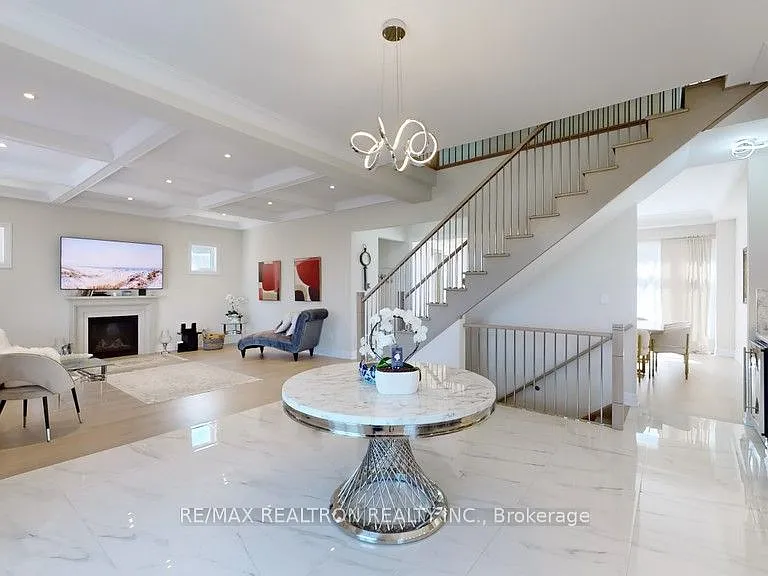 41 John Dallimore Dr — Photo 22
