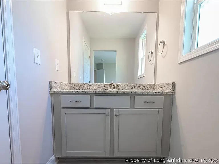 153 Nairn St — Photo 25