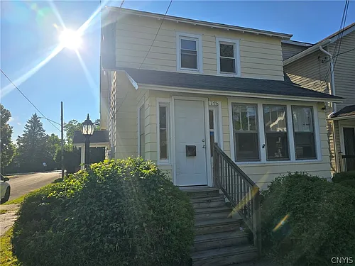 176 Mayar St Photo 1