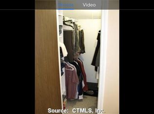 61 Rising Trail Dr, Middletown, CT 06457