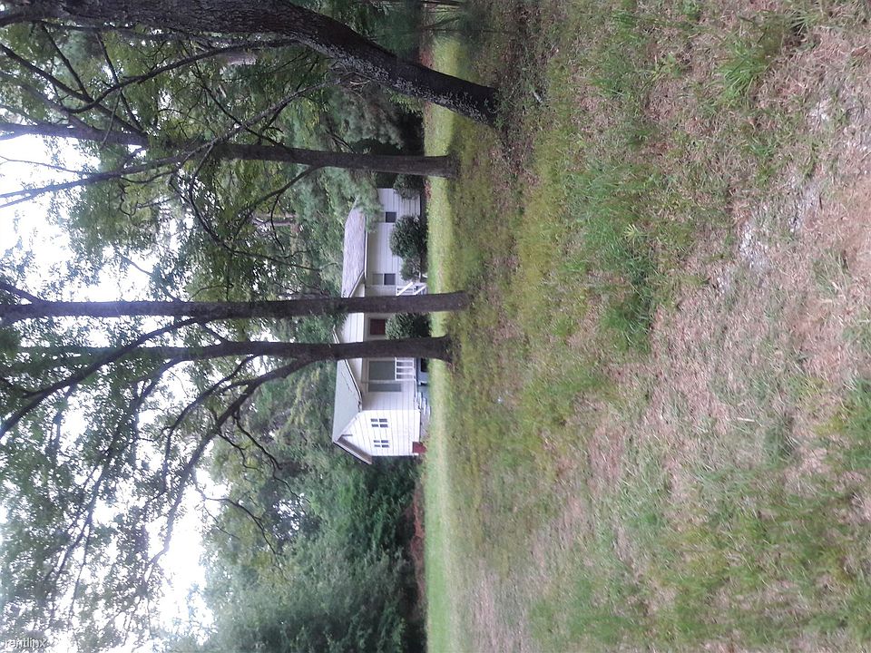 2nd image of 211 Harrison Johnson Way