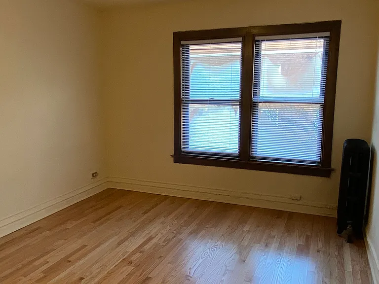 2256 N. Cleveland — Photo 59