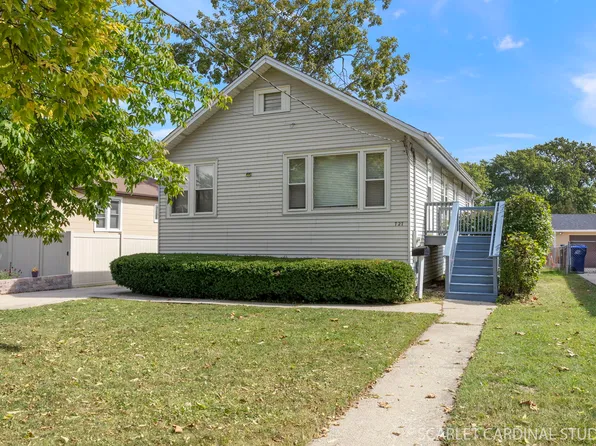 727 S Oakland Ave, Villa Park, IL 60181