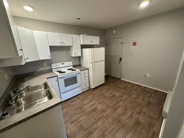 234 1/2 N Main St