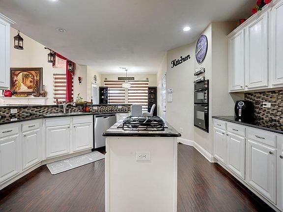3rd image of 4514 Cape Charles Dr