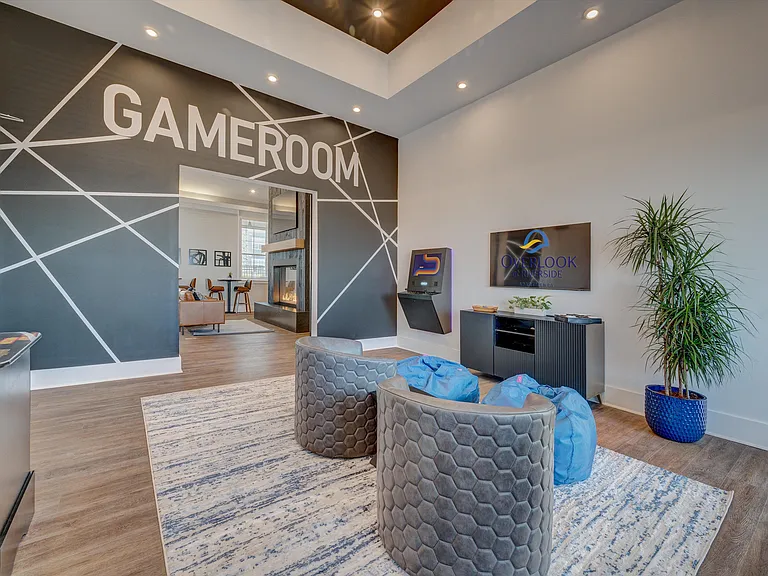 Overlook at Riverside Gameoom Chairs