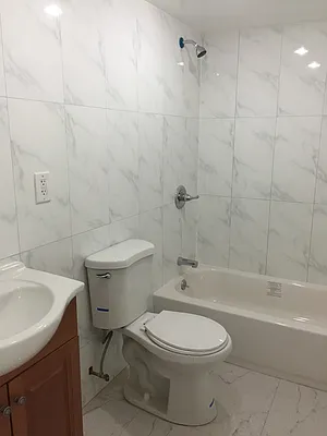 Sold by WorldWide Homes, Inc. | media 9