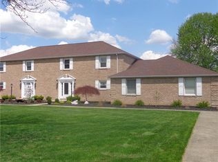 112 Clubhouse Dr, West middlesex, PA 16159