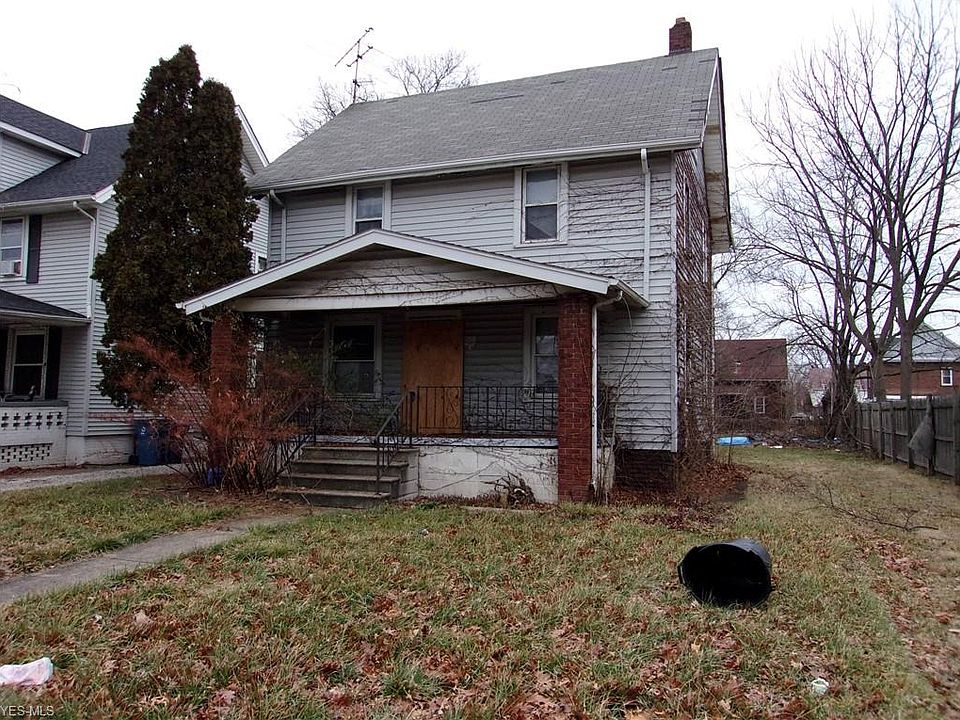 1st image of 1851 E 34th St