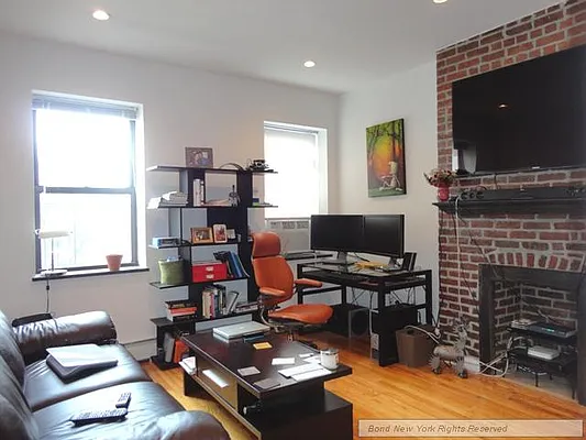 Rented by Bond New York | media 2