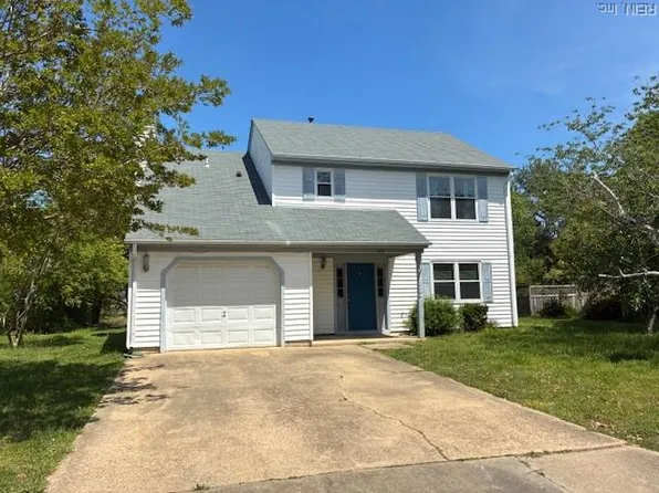 1212 Aztec Ct, Virginia Beach, VA 23454