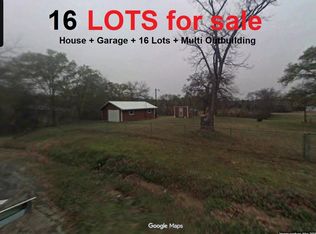 923 E Chestnut St, Denison, TX 75021