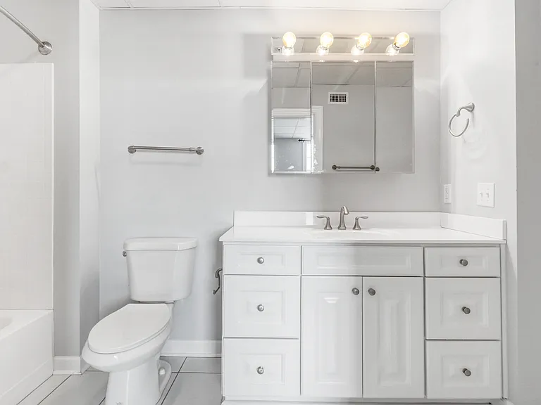 118 W Mulberry St #C — Photo 13