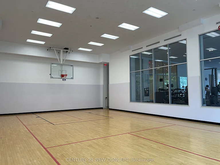 90 Park Lawn Rd #215 — Photo 14