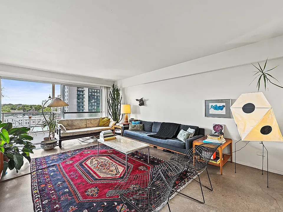 888 N Logan St #8