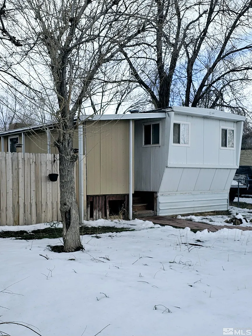 2205 Fairmont Way photo 1