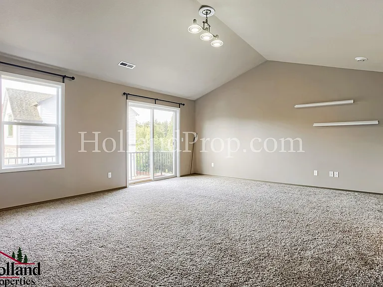 19021 SW York St — Photo 21