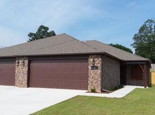 1201 Springhill Rd, Barling, AR 72923