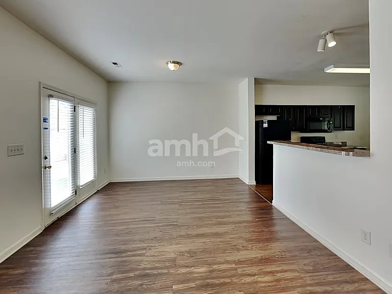 10929 Shelly Renee Dr — Photo 5