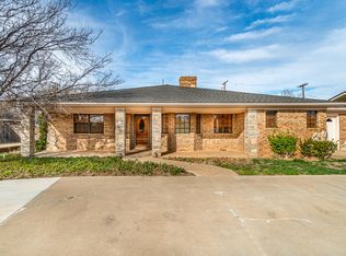 911 N Dallas Ave, Tulia, TX 79088