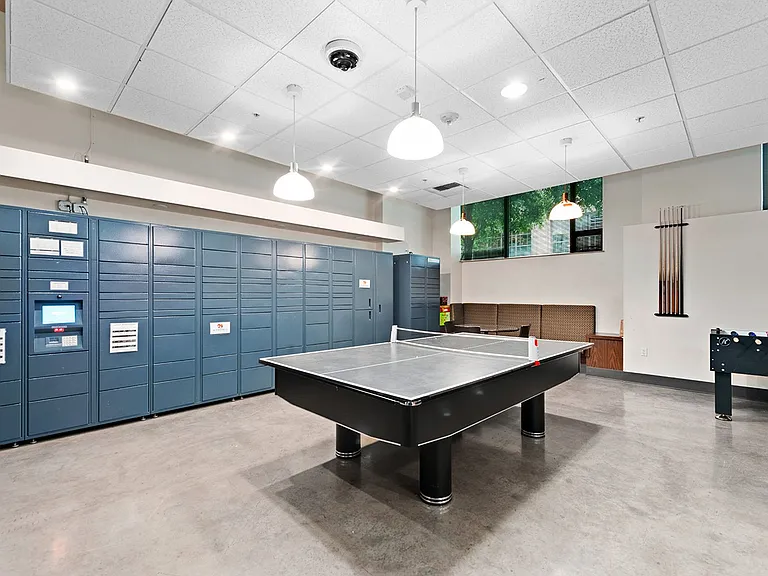 910 Lenora St #S403 — Photo 35