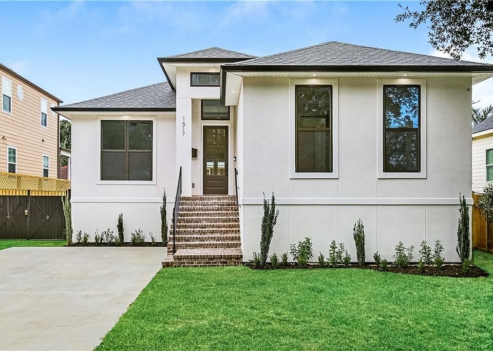 1st image of 1517 Mithra St