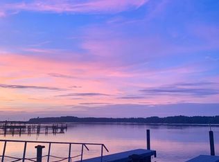 10040 State Highway 87 S, Hemphill, TX 75948