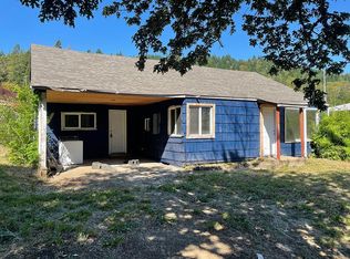 170 Berthel Ave, Canyonville, OR 97417